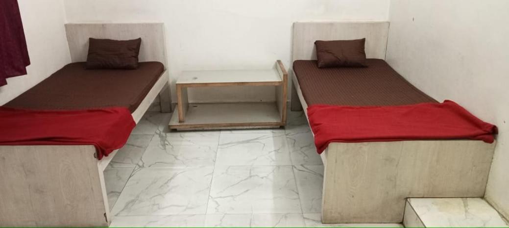 Asian Rest Rooms Аурангабад Екстериор снимка